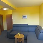 Aura špičák, Některé Se Saunou 4*
