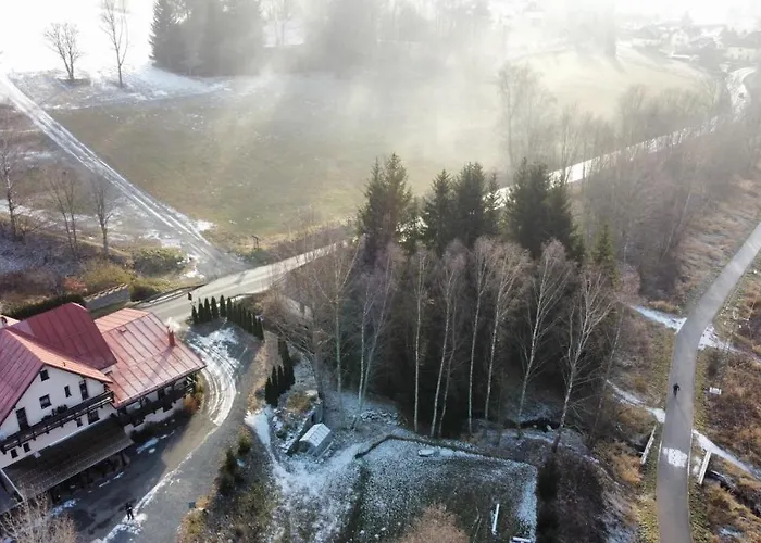 Konukevi Aura Spicak, Nektere Se Saunou 4*